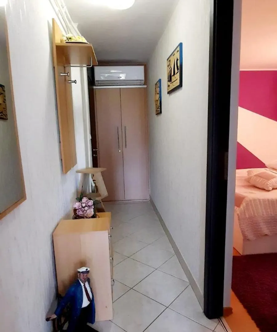 Apartment Near The Center - Nada Malinska